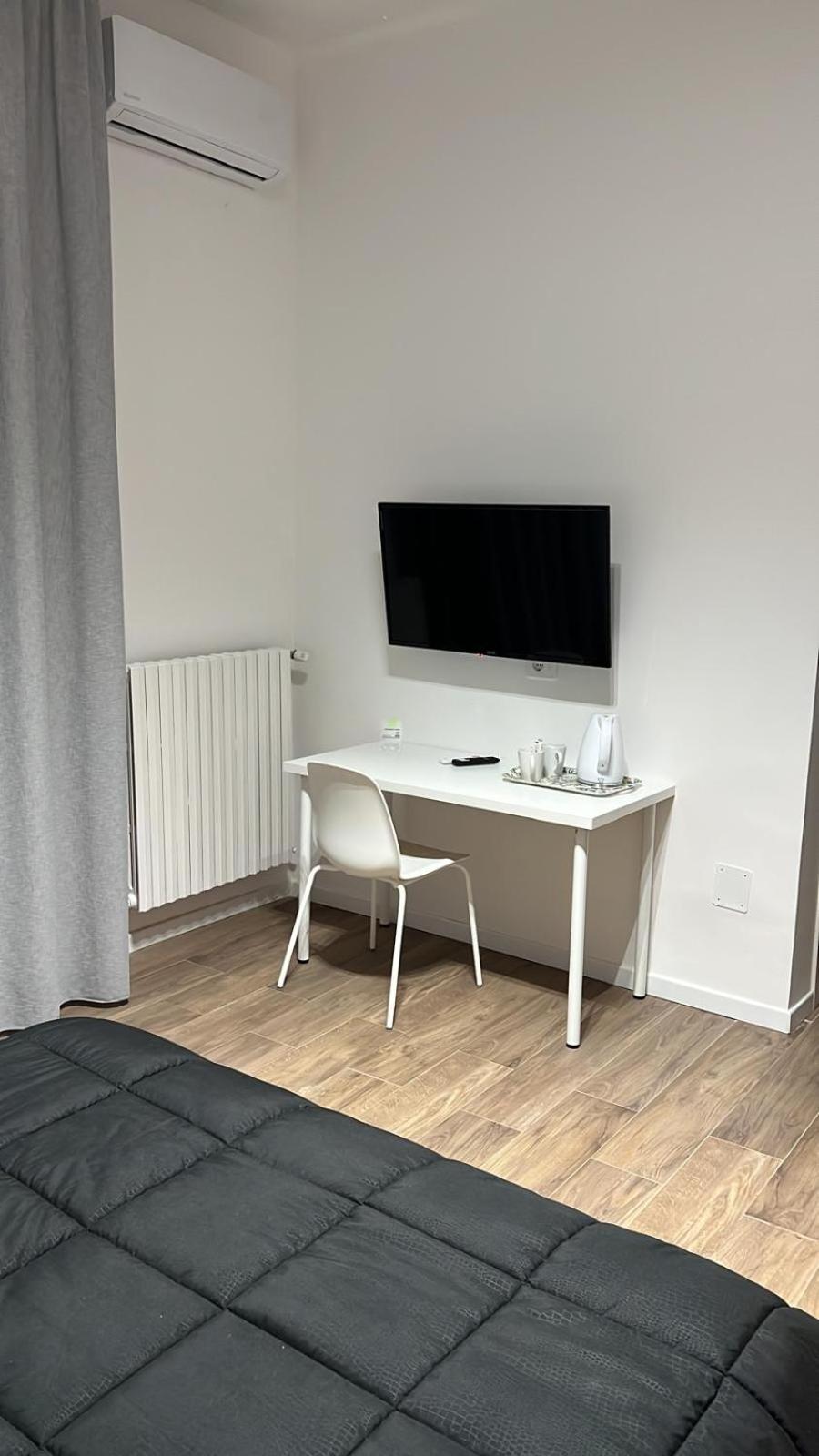 Business Piazza Cesare Battisti Aparthotel Foggia